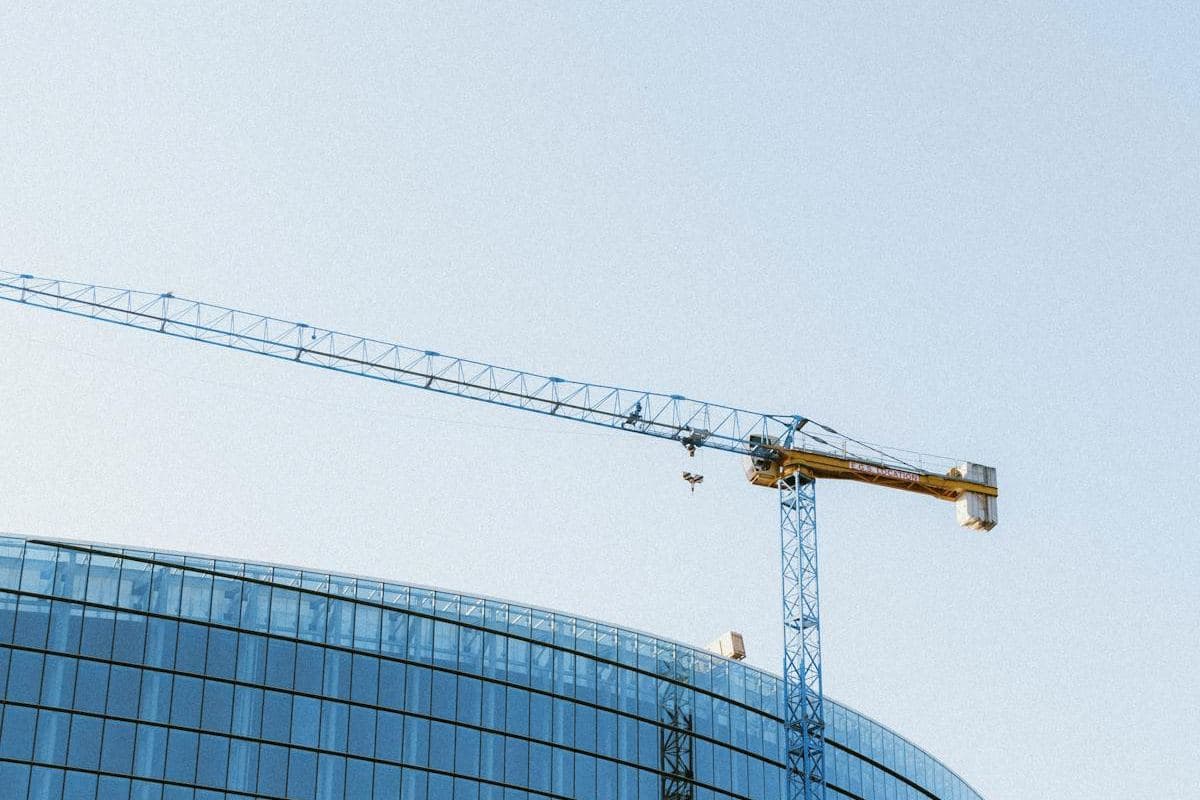 Commercial building structural works