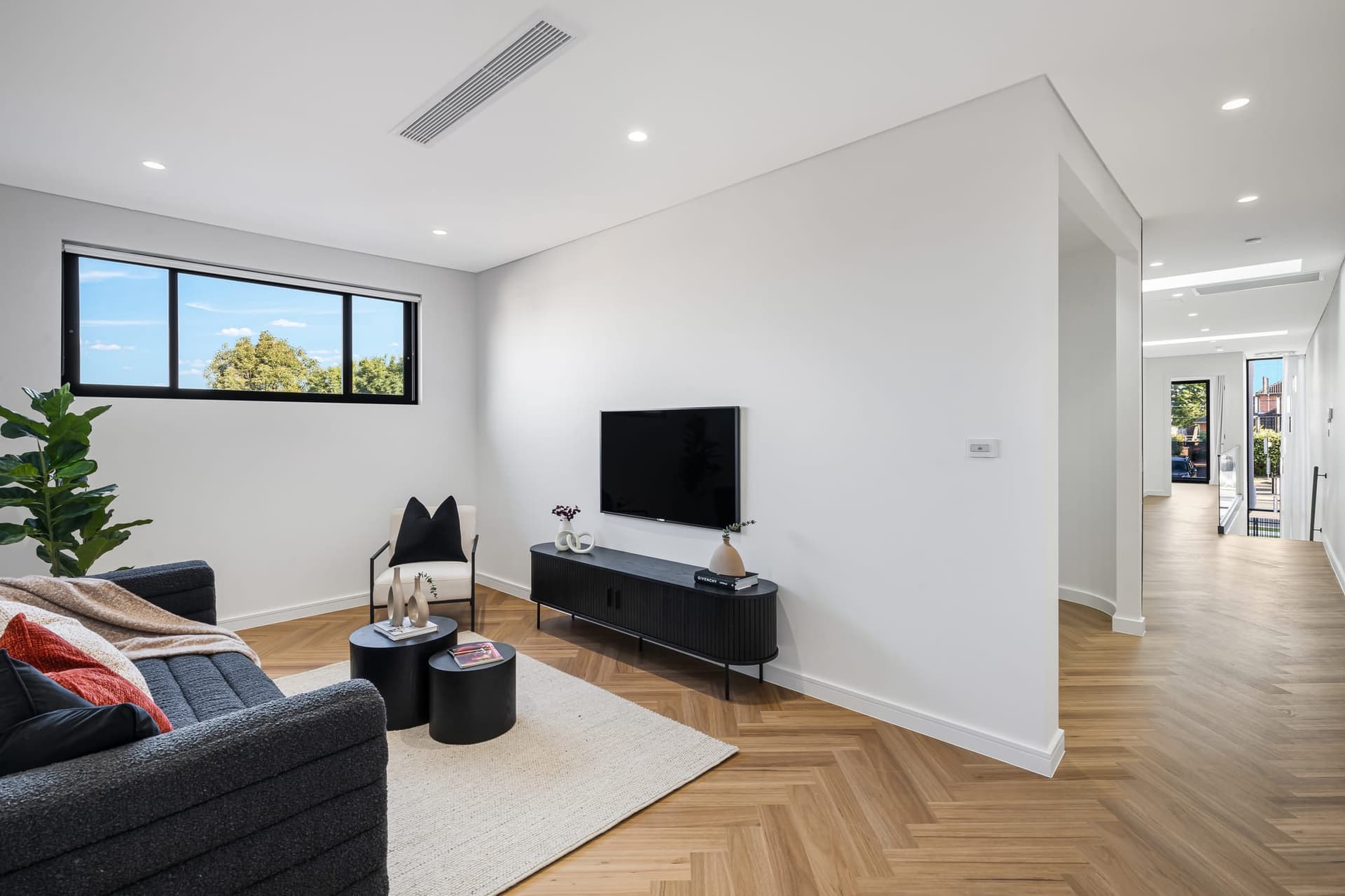 Second living room with built-in joinery, separate from the main living area